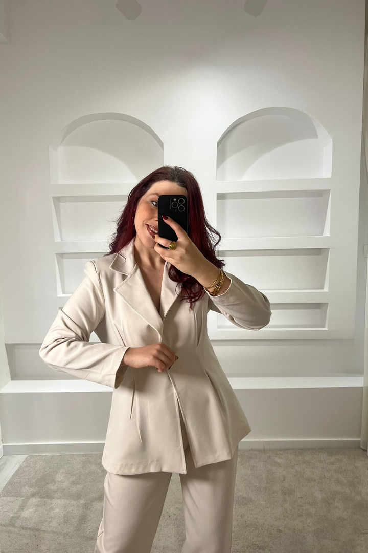 Conjunto Bege Cintado