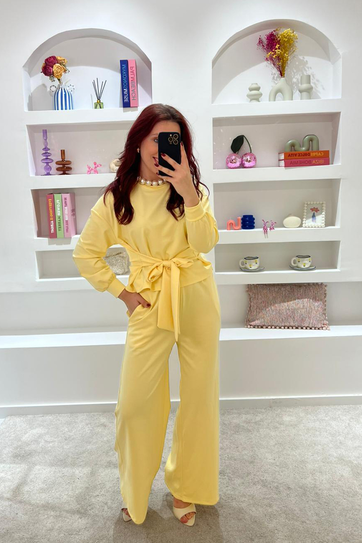 Conjunto Laçarote Amarelo