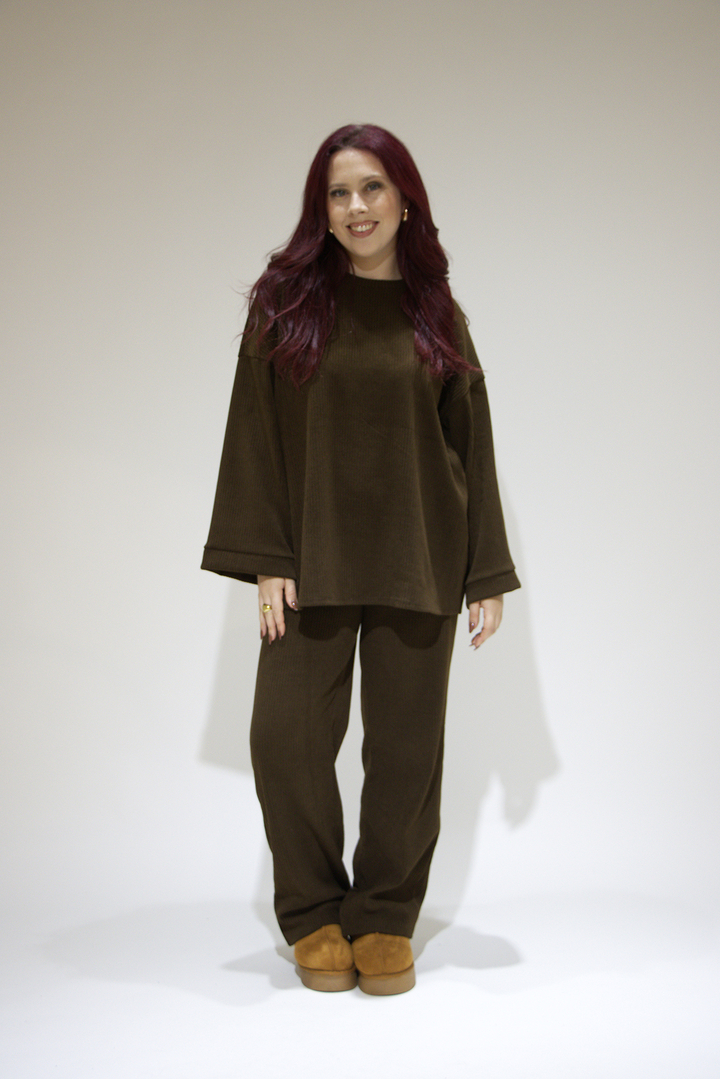 Conjunto Manga Larga Chocolate